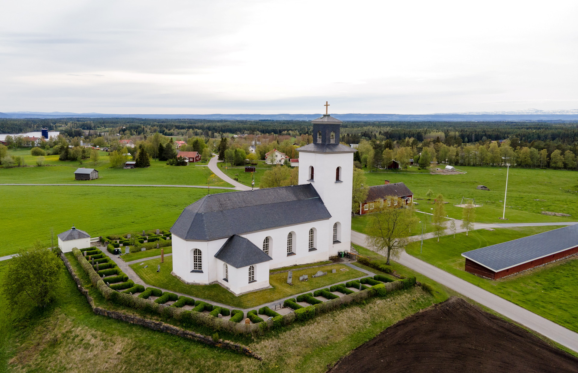 Näs kyrka