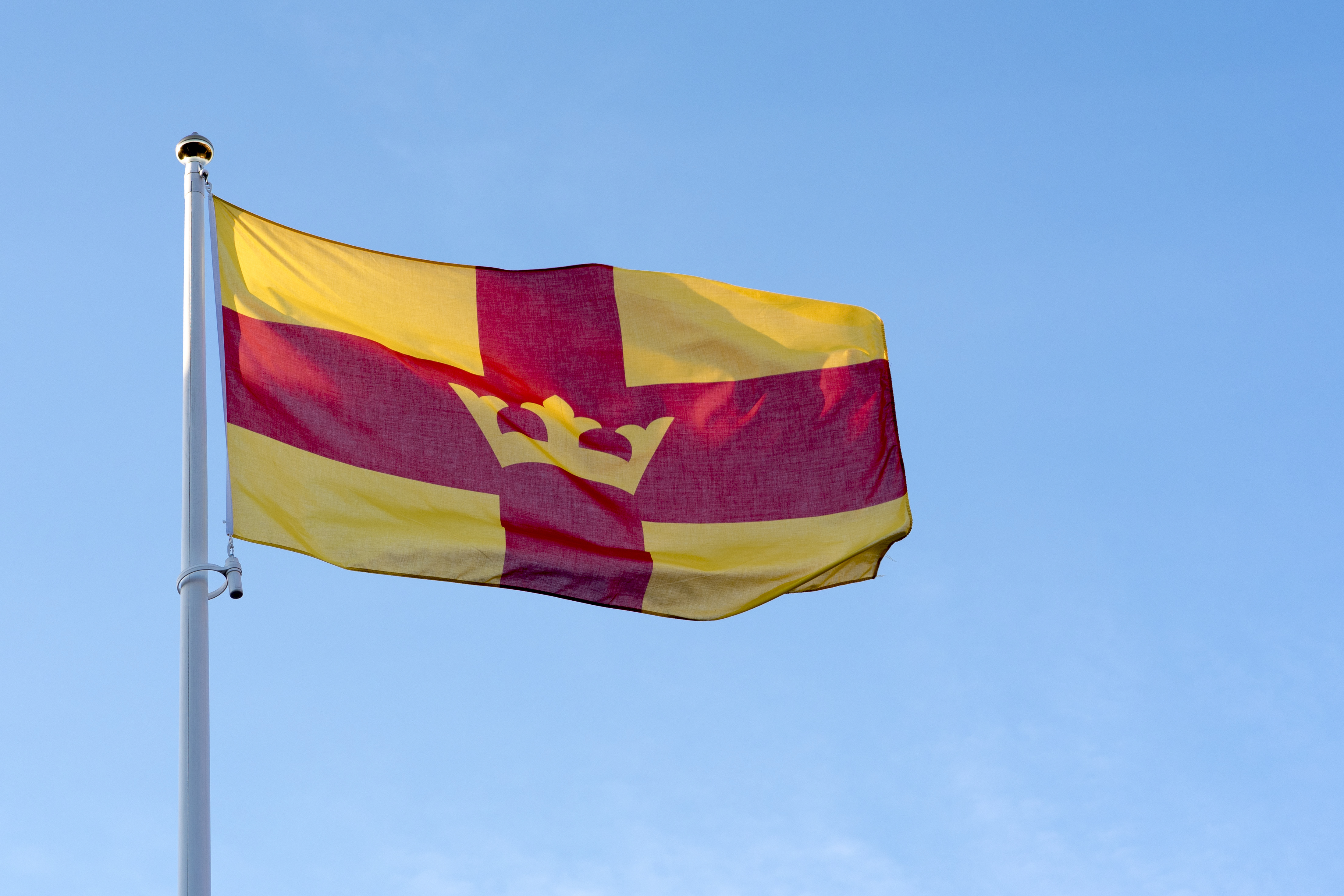 Svenska kyrkans flagga.